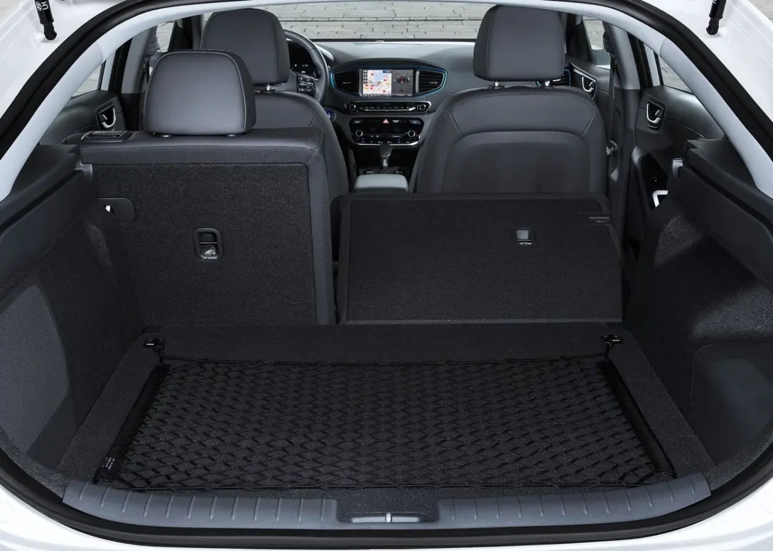 1636220-Hyundai-Ioniq-2019-06.jpg