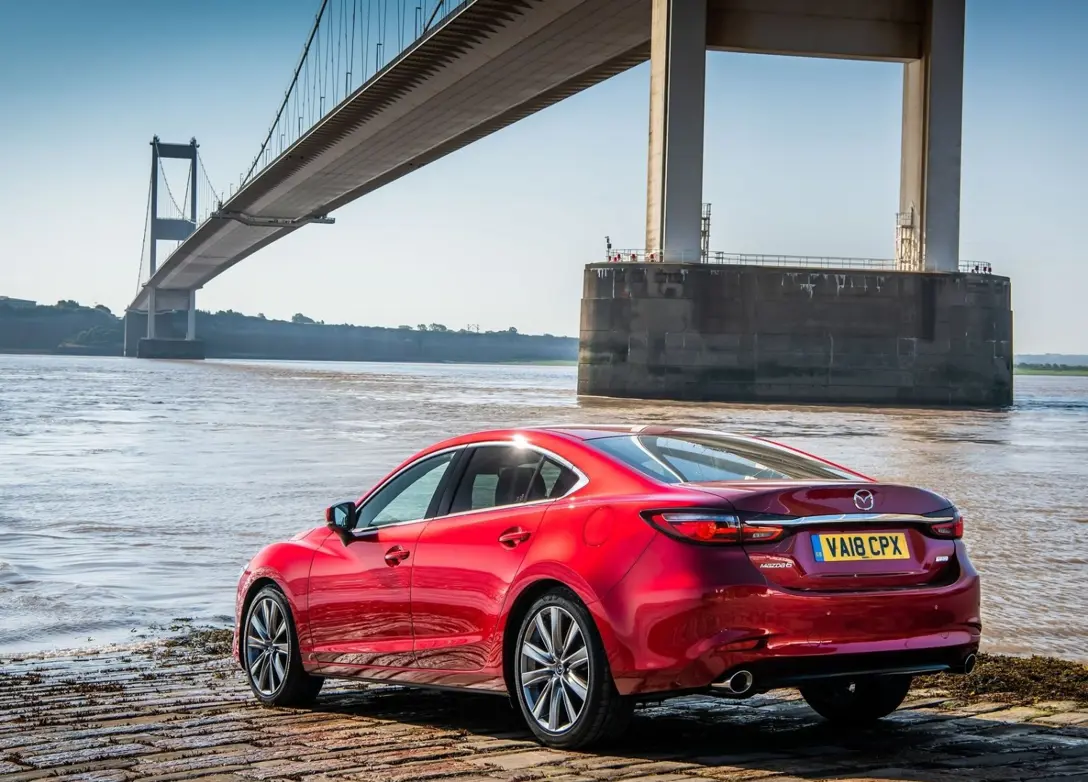 1636577-Mazda-6-2019-04.jpg