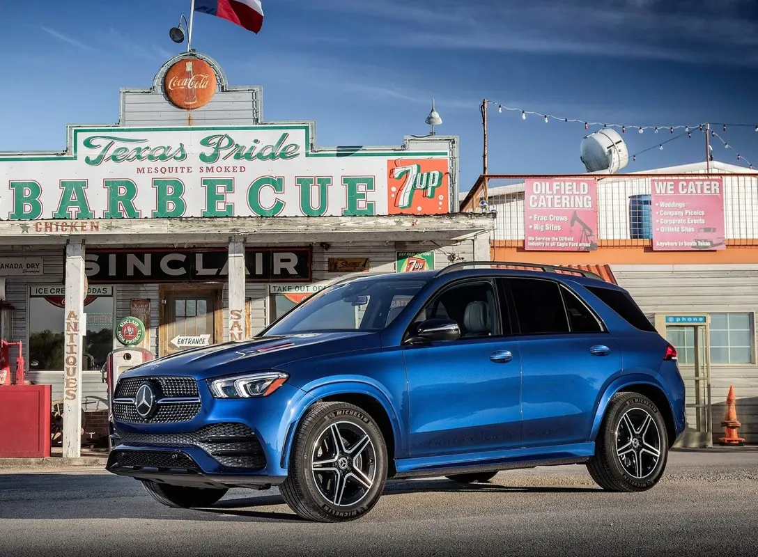1655685-Mercedes-Benz-GLE-2020-05.jpg