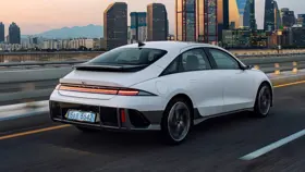 1682072-Large-52763-HyundaiIONIQ6RelievesRangeAnxietyWith614KilometersperCharge.jpg