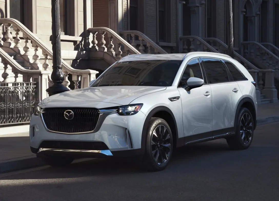 1702208-Mazda-CX-90-2024-04.jpg