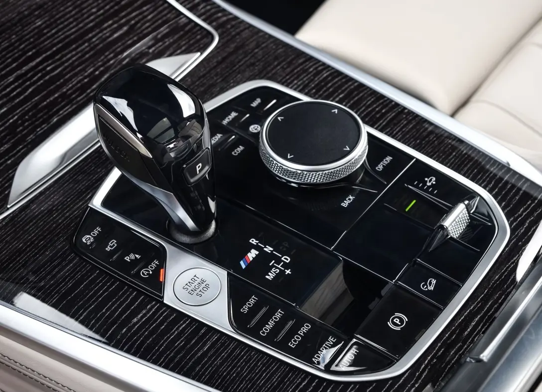 1650819-BMW-X7_M50i-2020-1600-27.jpg