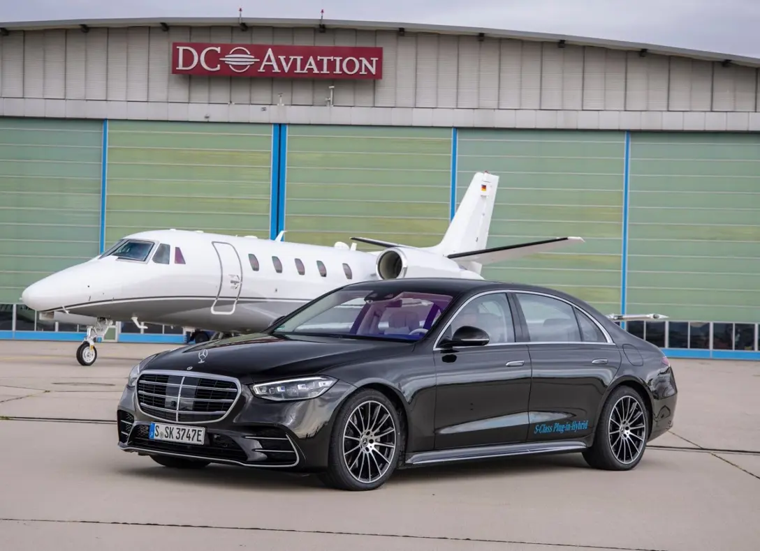 1655490-Mercedes-Benz-S-Class-2022-08.jpg