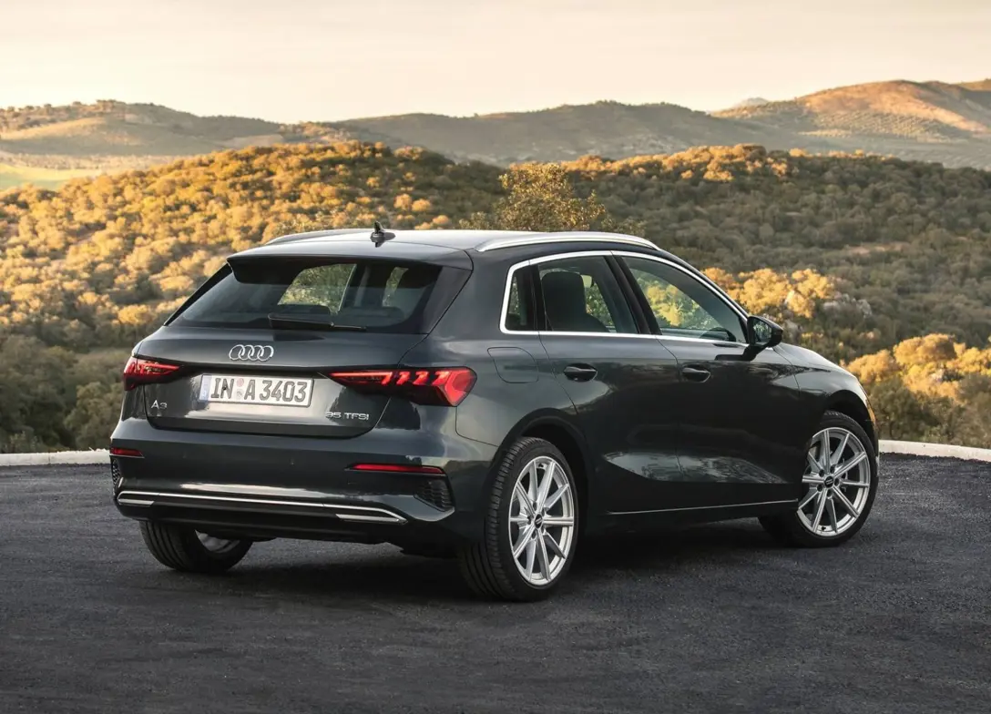 1695332-Audi-A3_Sportback-2024-05.jpg