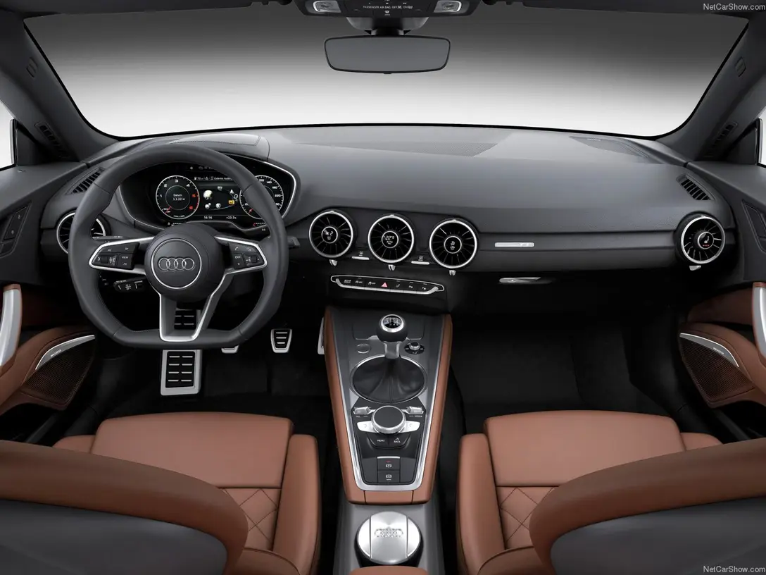 1588638-Audi-TT 4.jpg