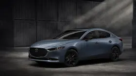 1658856-2022-Mazda3-2.5-S-Carbon-Edition-Sedan.jpg