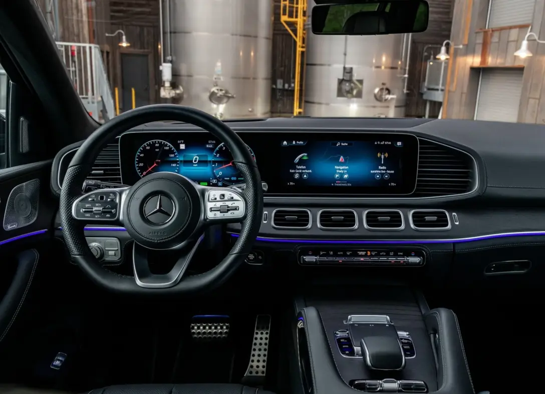 1669111-Mercedes-Benz-GLS-2021-05.jpg