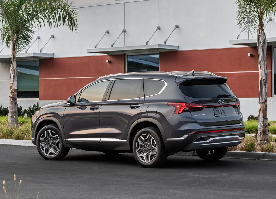 1694628-Hyundai-Santa_Fe-2024-03.jpg
