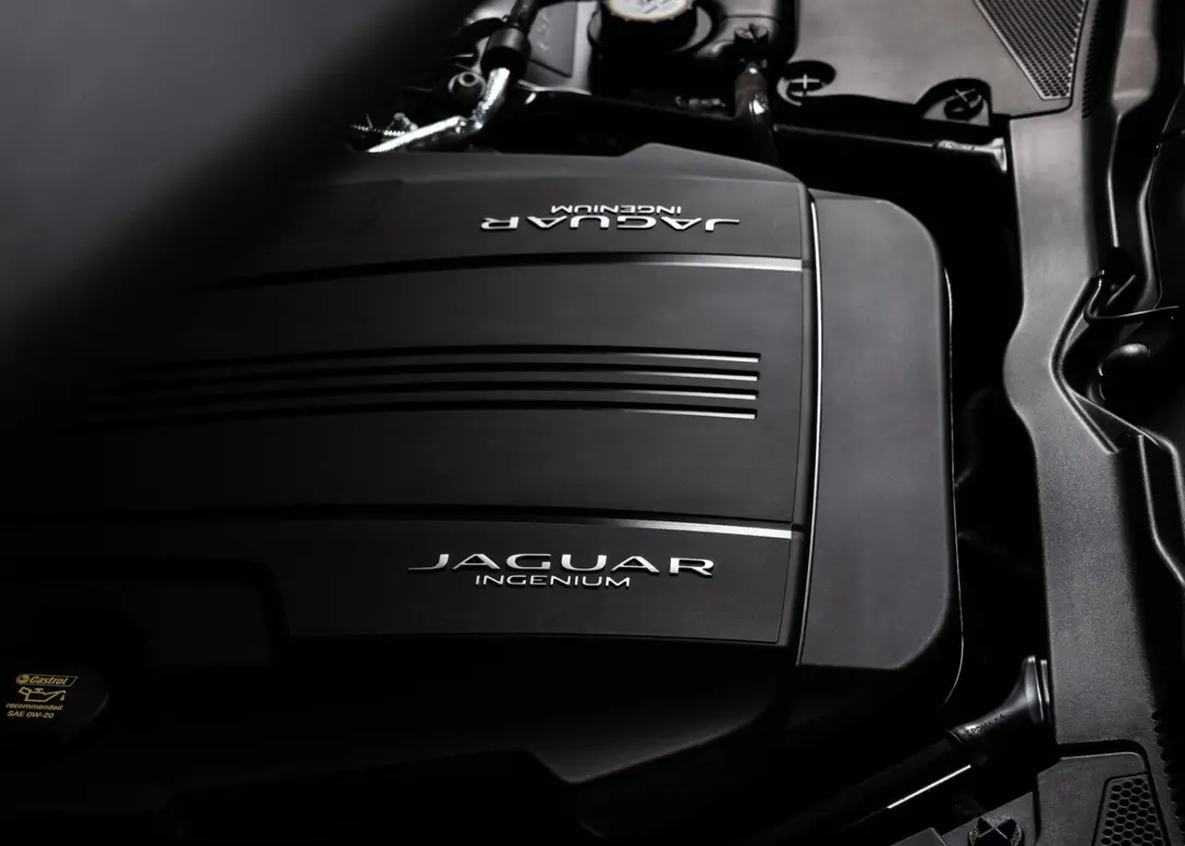1701635-Jaguar-F-Type-2024-20.jpg