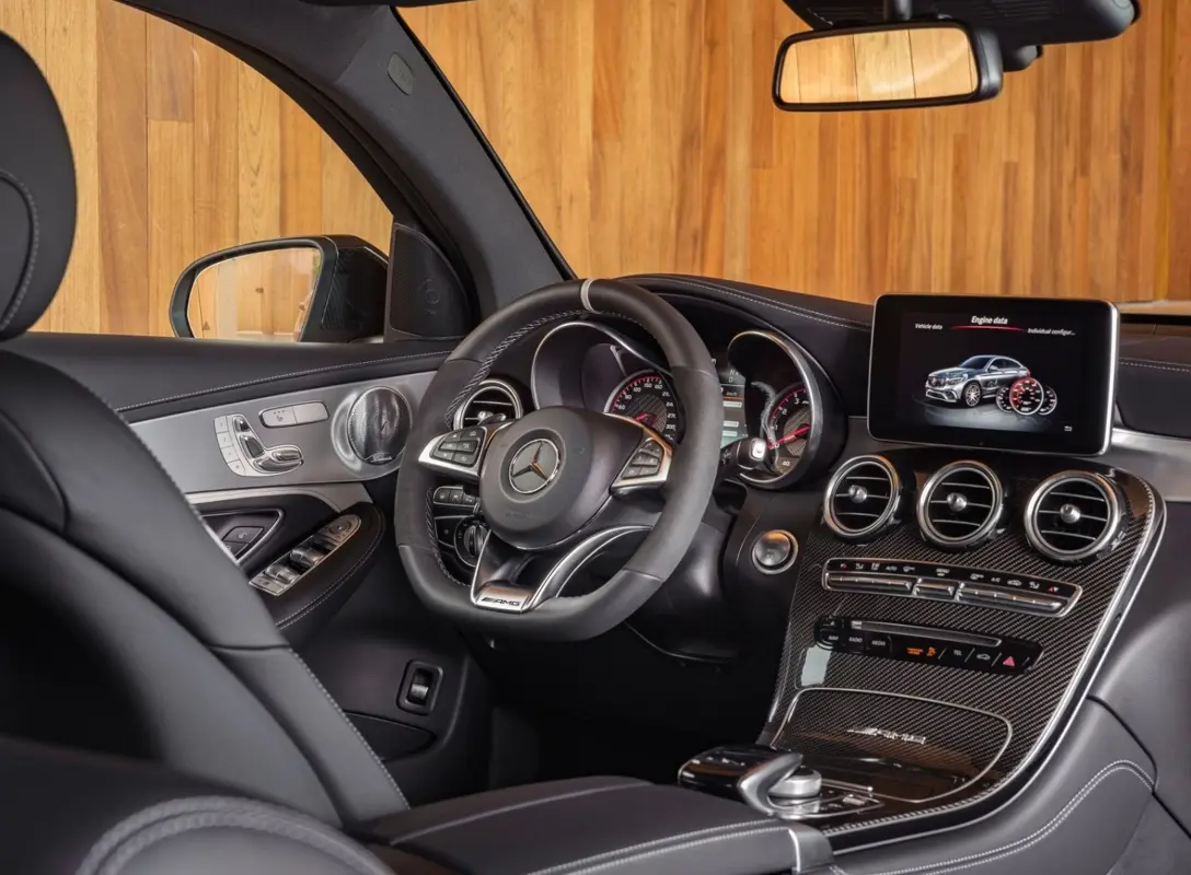 1608261-Mercedes-Benz-GLC63_S_AMG_Coupe-2018-05.jpg