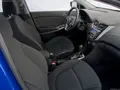 1583347-Hyundai i25 5.jpg