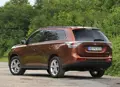 1638670-Mitsubishi-Outlander-2017-02.jpg