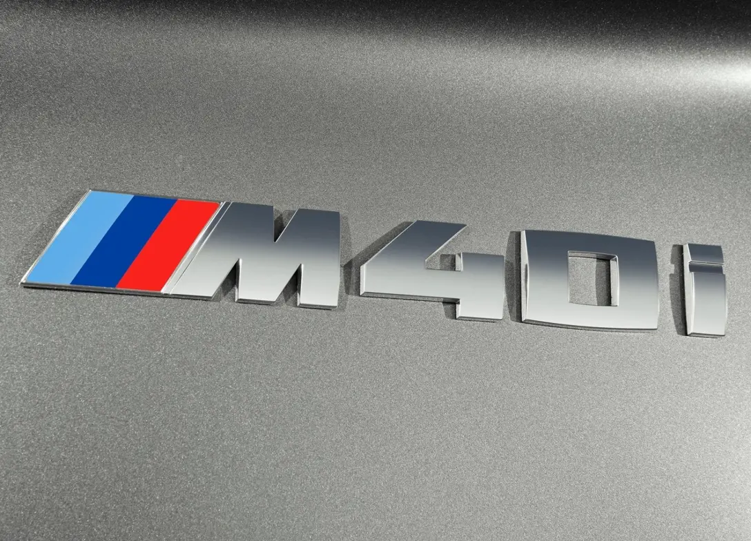 1690903-BMW-Z4-2020-10.jpg