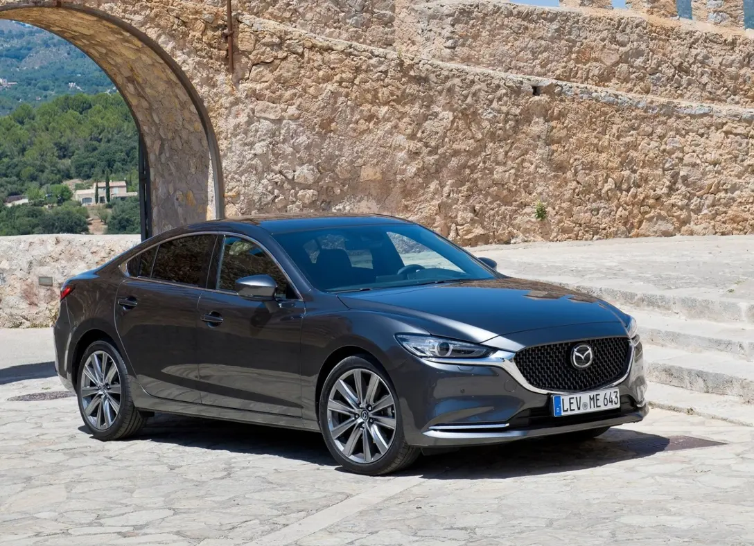 1656555-Mazda-6-2022-01.jpg
