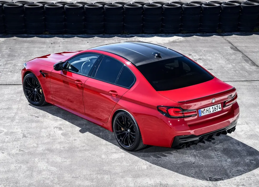 1700620-BMW-M5-2024-14.jpg