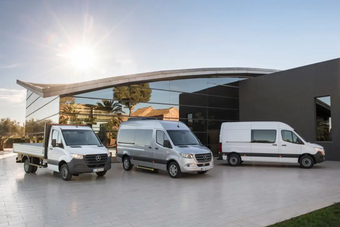 1602212-Mercedes-Benz-Sprinter-1.jpg