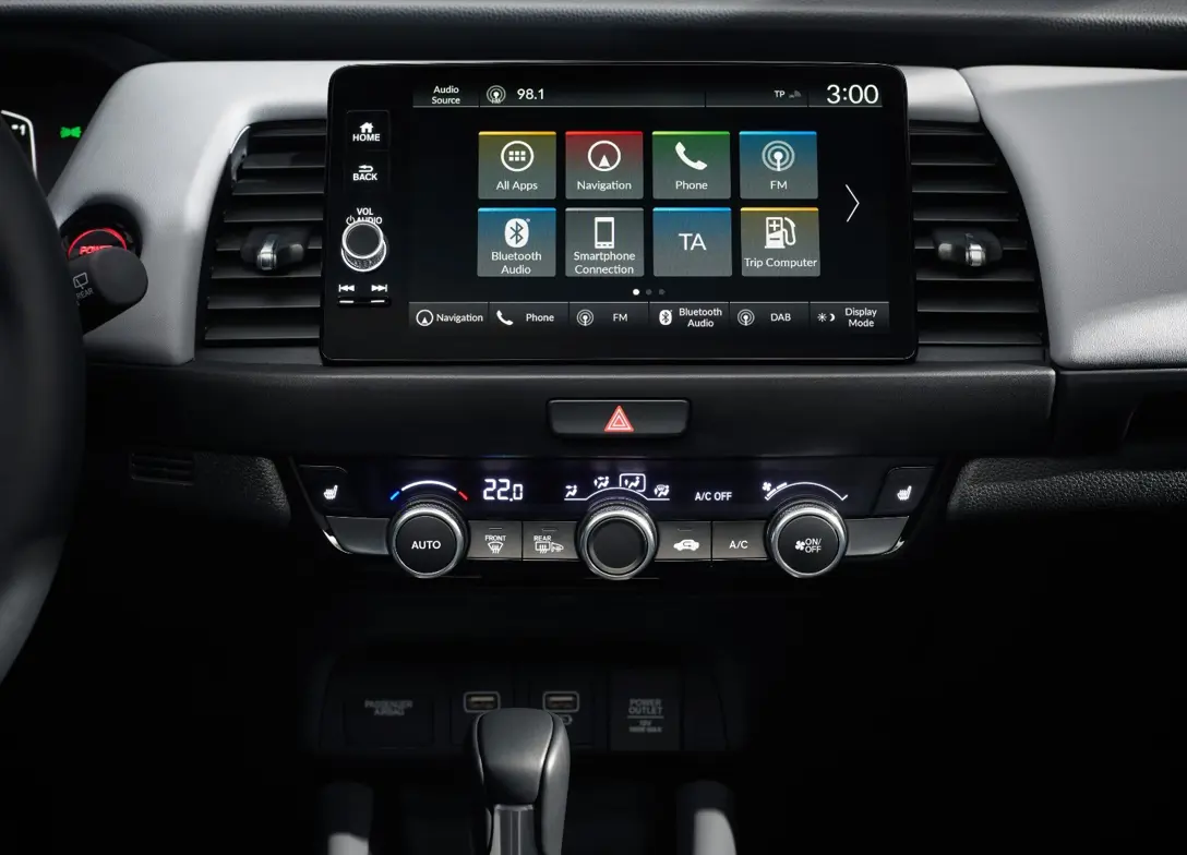 1694109-Honda-Jazz-2024-07.jpg