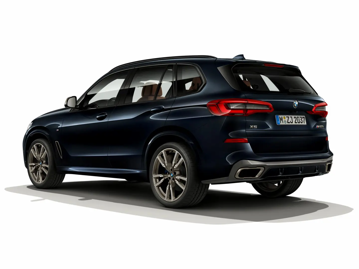 1616714-P90351128_highRes_the-new-bmw-x5-m50i-.jpg