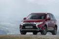 1653508-Mitsubishi-Outlander-2017-03.jpg