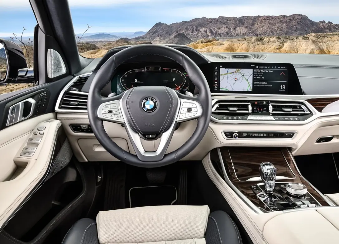 1650783-BMW-X7-2019-1600-a5.jpg