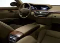 1605337-Mercedes-Benz-S-Class-2005-2015-08.jpg