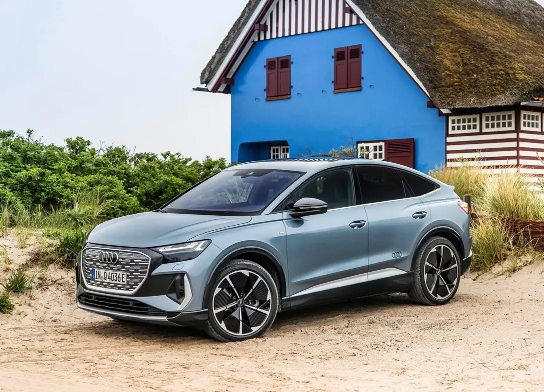 1691330-Audi-e-tron_Sportback-2024-04.jpg