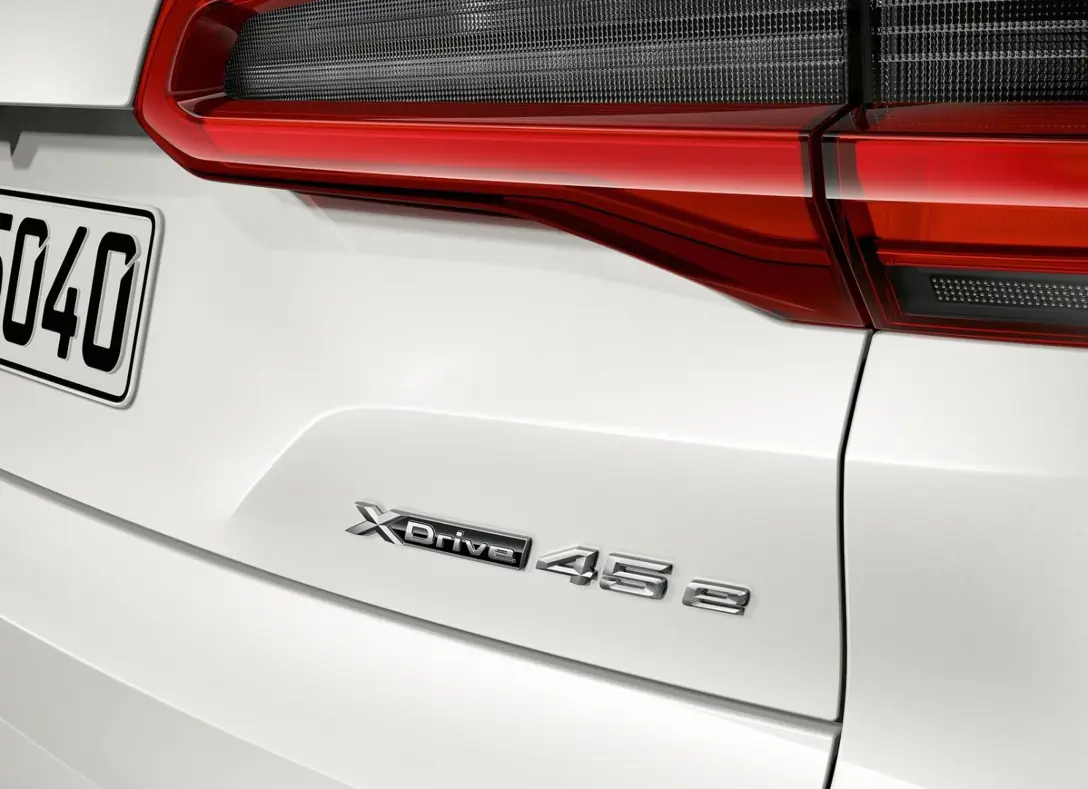 1643786-BMW-X5-2020-04.jpg