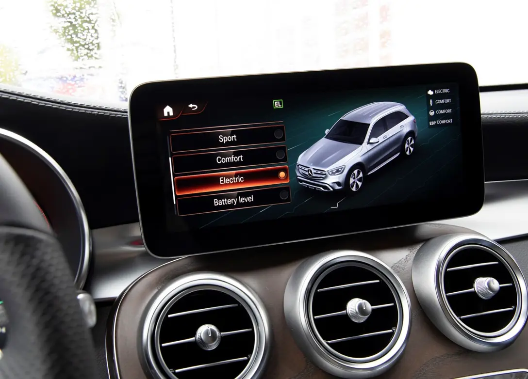 1648145-Mercedes-Benz-GLC-2021-11.jpg