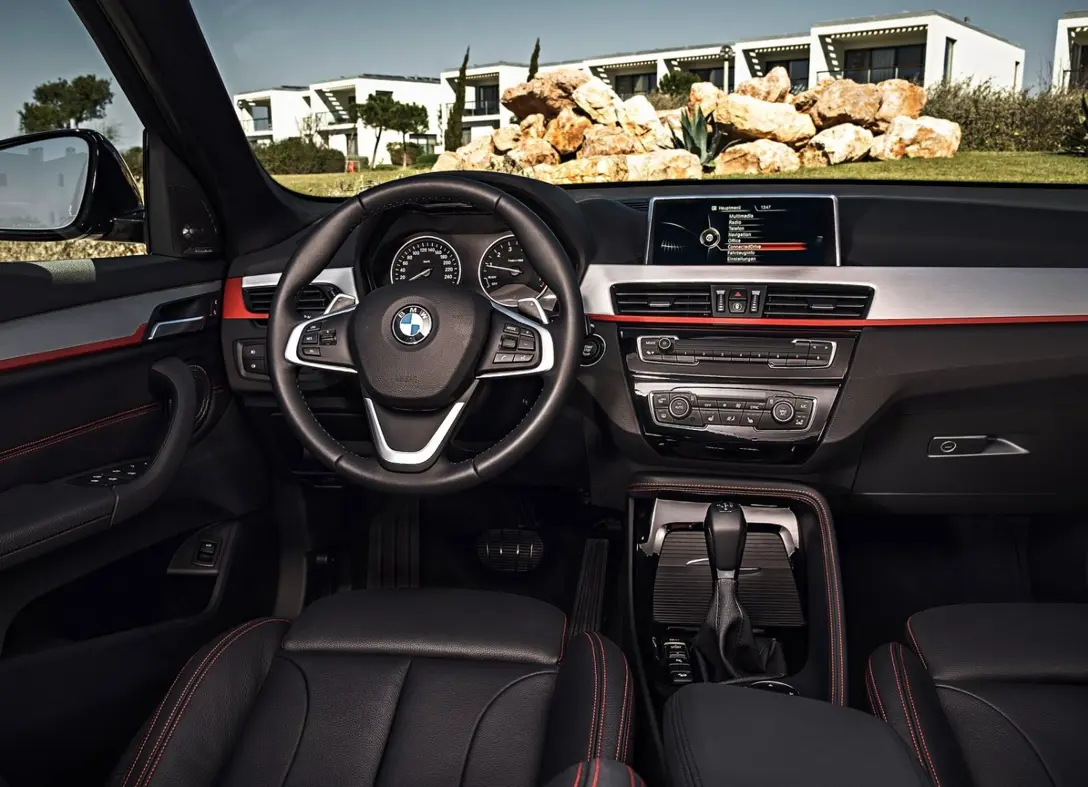 1669707-BMW-X1-2016-05.jpg