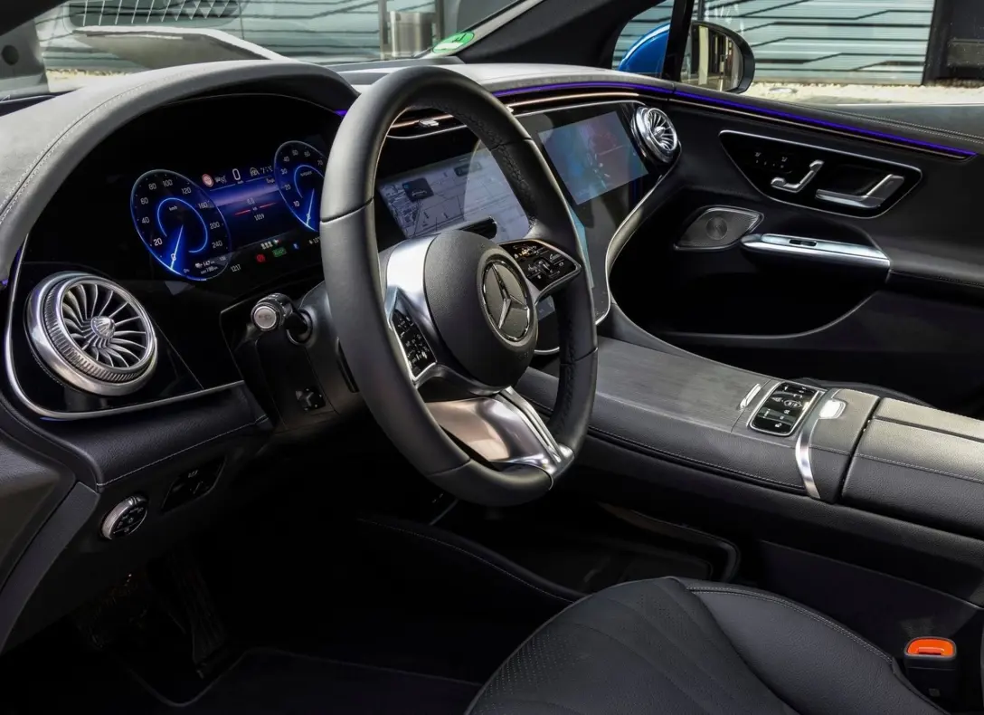 1661355-Mercedes-Benz-EQE-2022-05.jpg