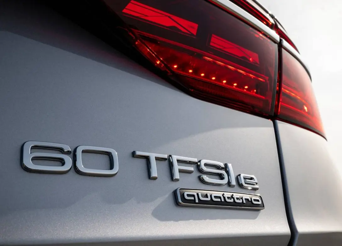1699980-Audi-A8-2024-12.jpg