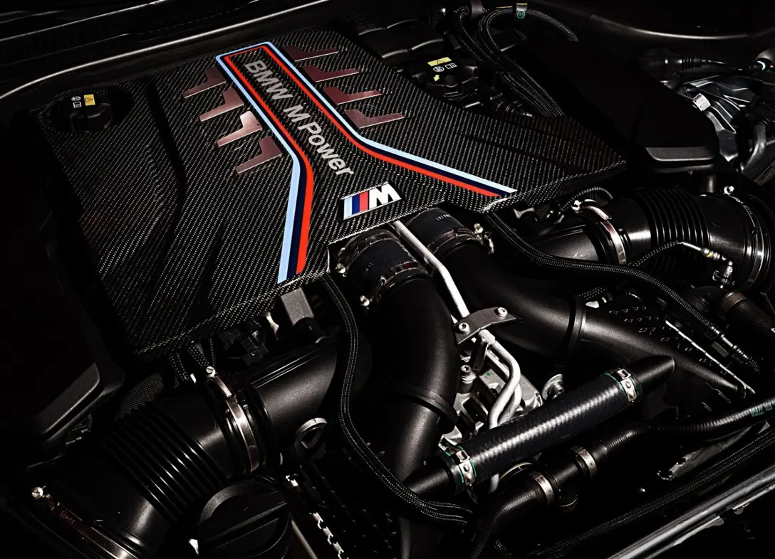 1685722-BMW-M5-2023-20.jpg