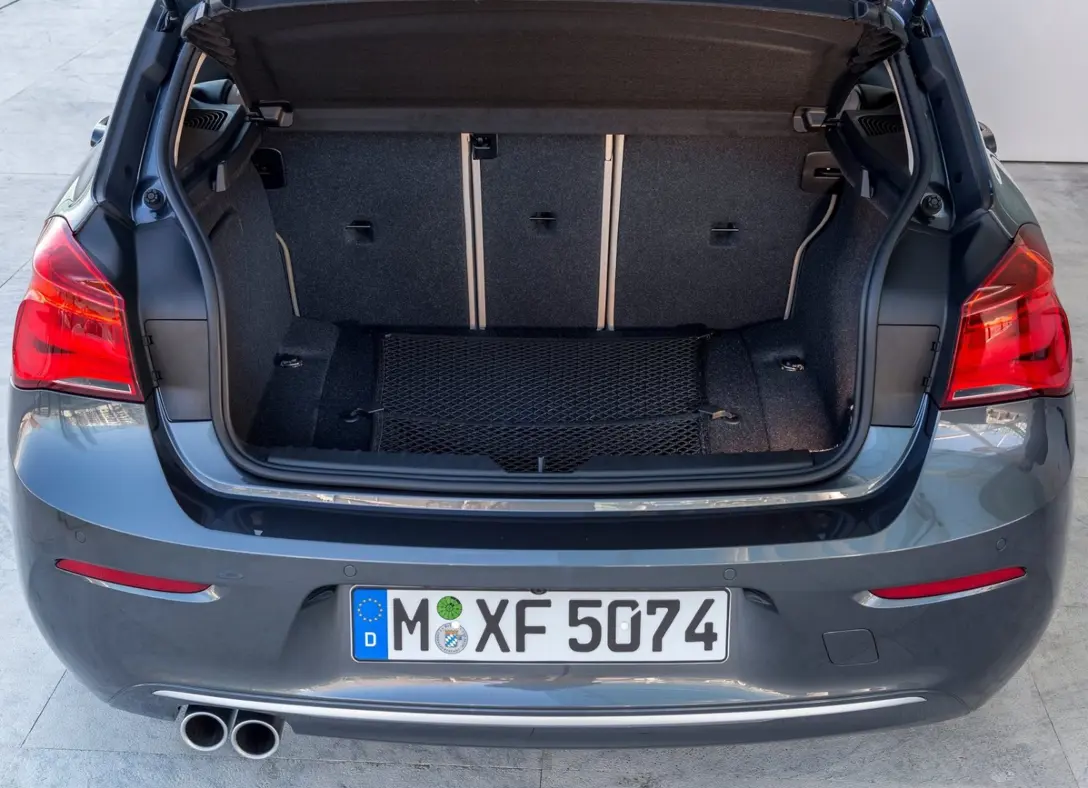 1645425-BMW-1-Series-2017-10.jpg