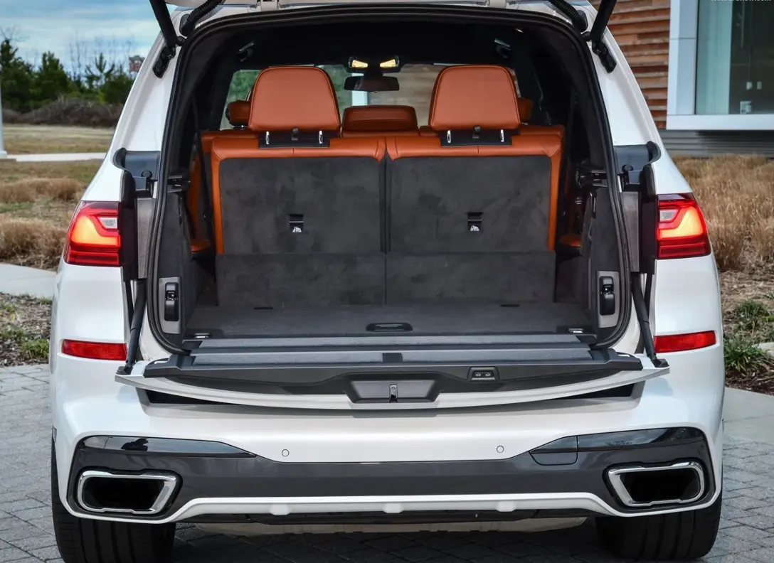 1650828-BMW-X7_xDrive50i-2019-1600-52.jpg
