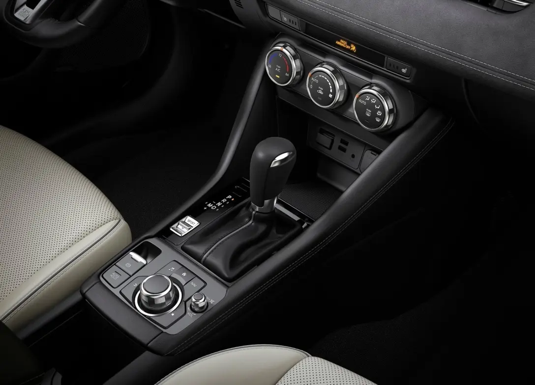1673148-Mazda-CX-3-2023-08.jpg