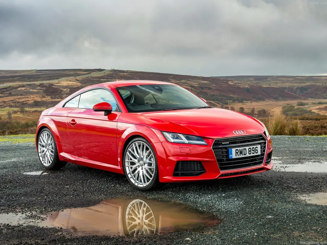 1588635-Audi-TT 1.jpg