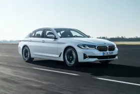 1632574-P90389057_highRes_the-new-bmw-540i-sed.jpg